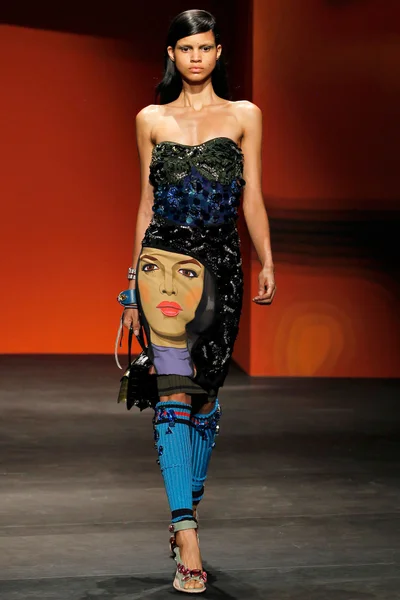 Look 39